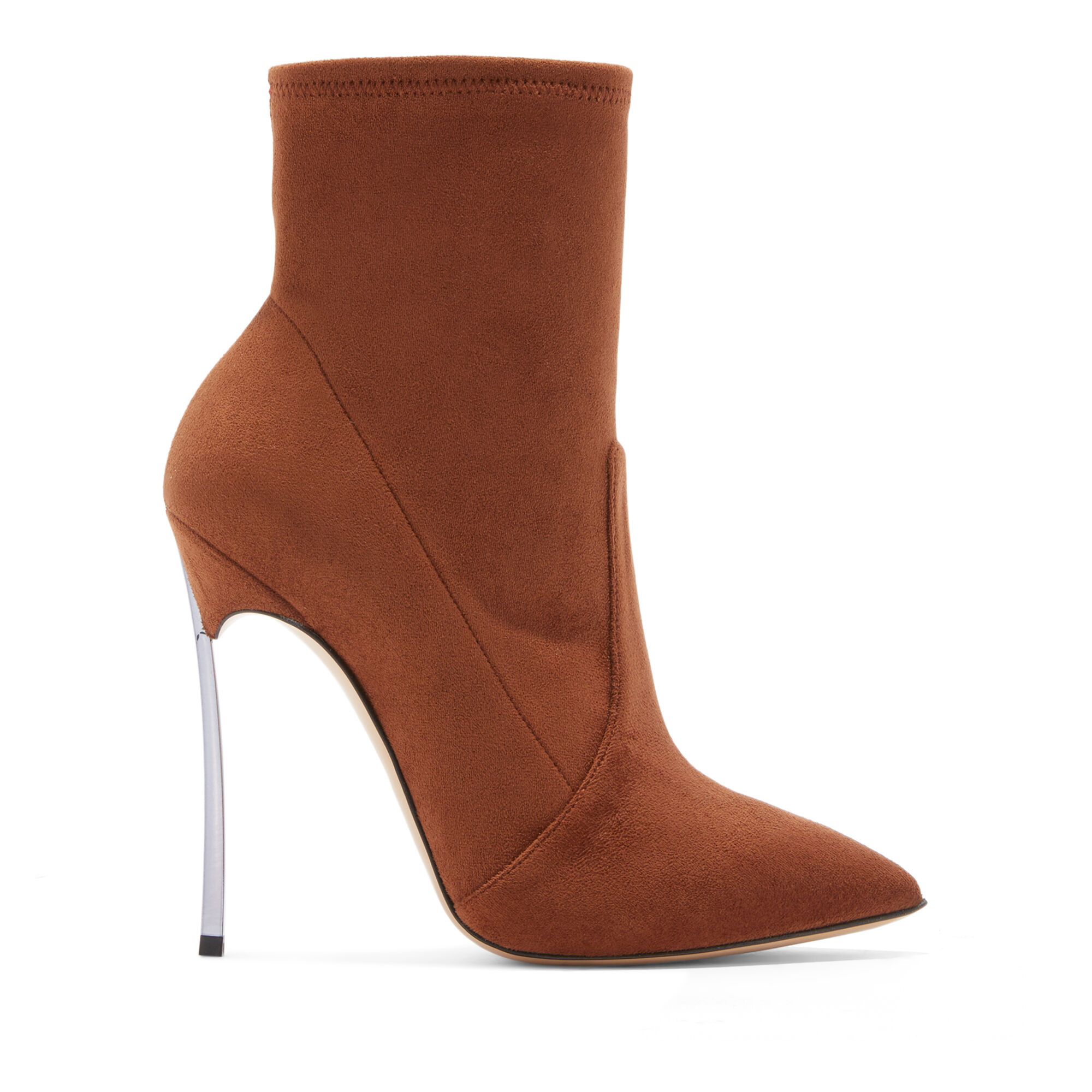 Blade ankle boots in soft rodeo