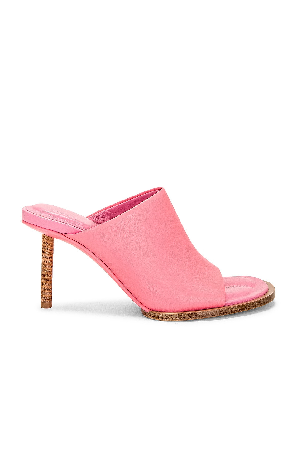 JACQUEMUS Les Mules Rond Carre in Pink