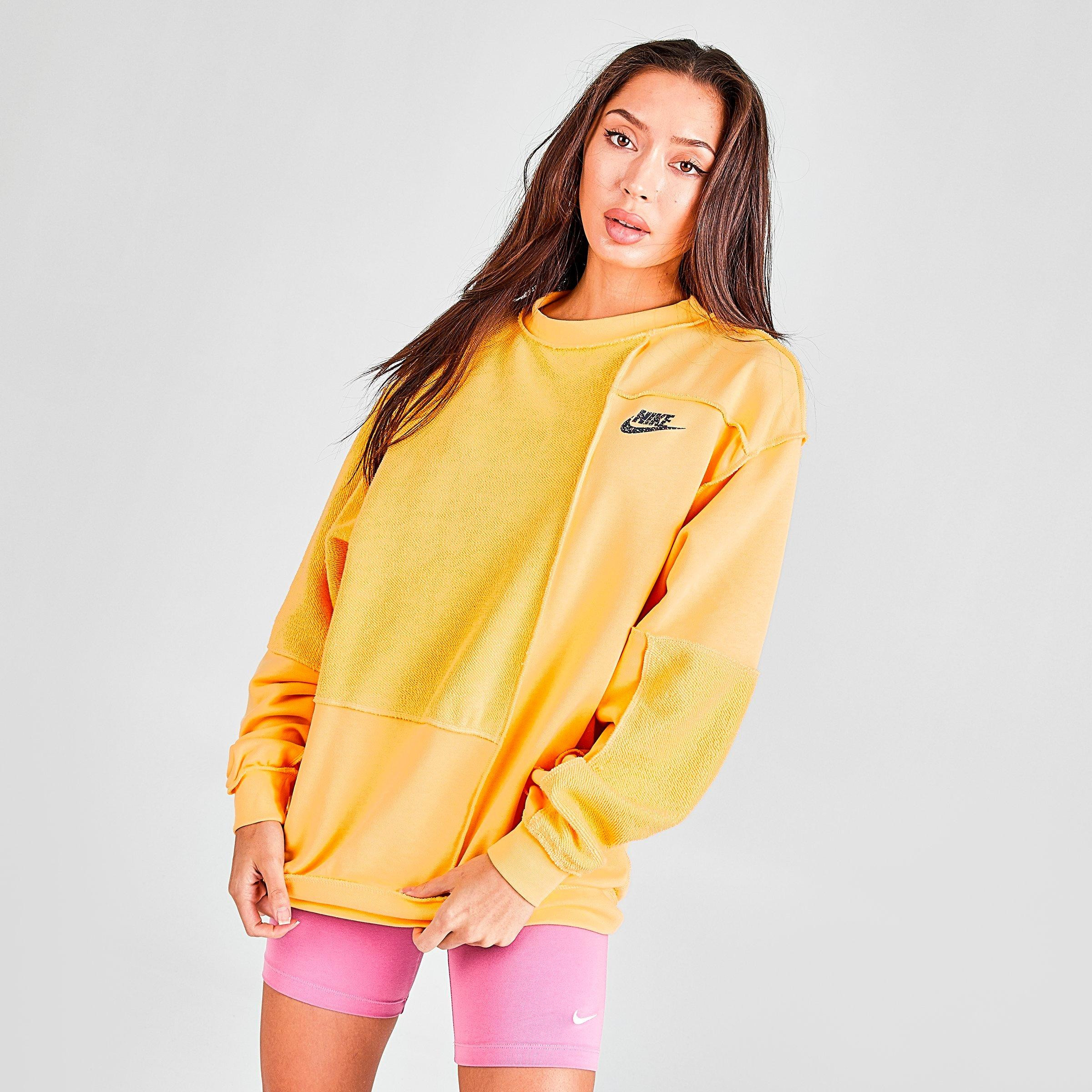 Women's Nike Sportrswear Icon Clash Fleece Crew Sweatshirt