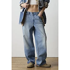 Levi’s Baggy Dad Jean