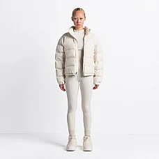 The North Face x SKIMS 2000 Retro Nuptse Jacket Bone The North Face x SKIMS 2000 Retro Nuptse Jacket Bone