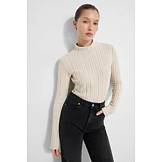 Samia Sweater Top